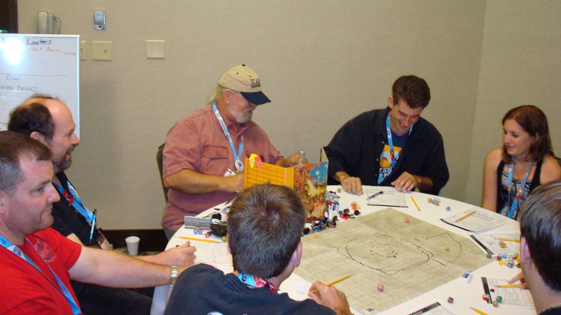 File:Tim Kask GMs a D&D game, Gen-Con 2009.jpg