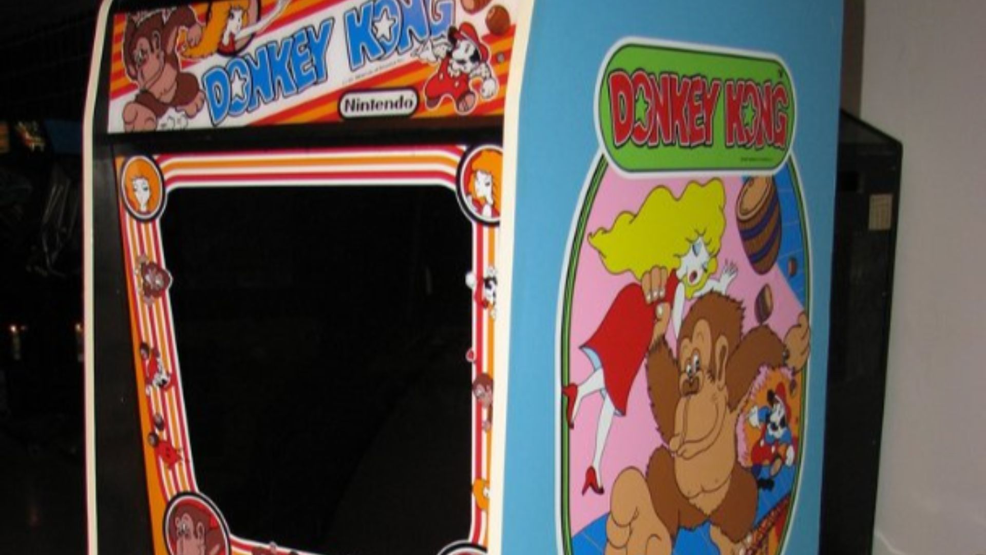 File:Donkey Kong arcade machine.jpg