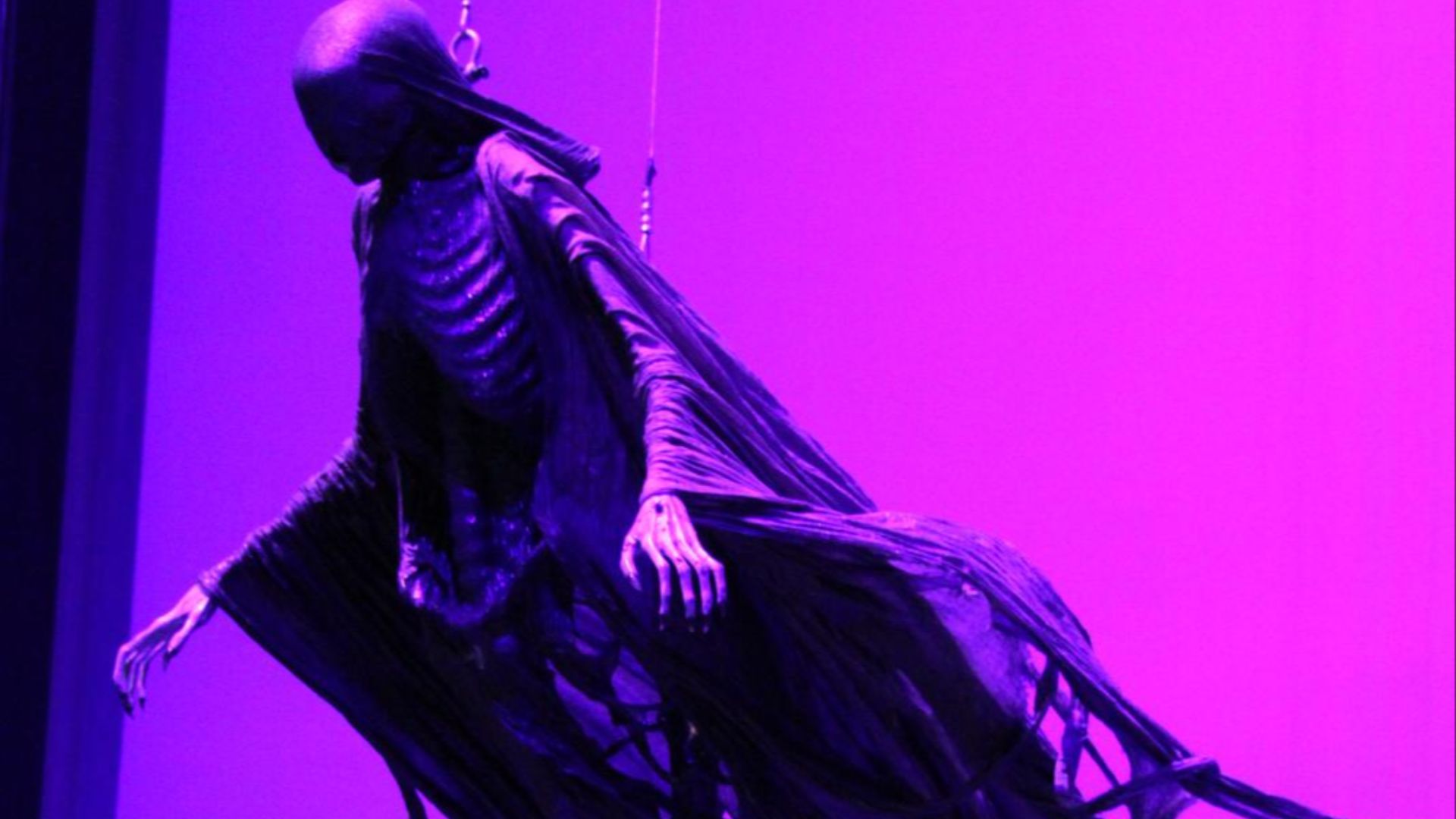 File:The Making of Harry Potter (Dementor).jpg