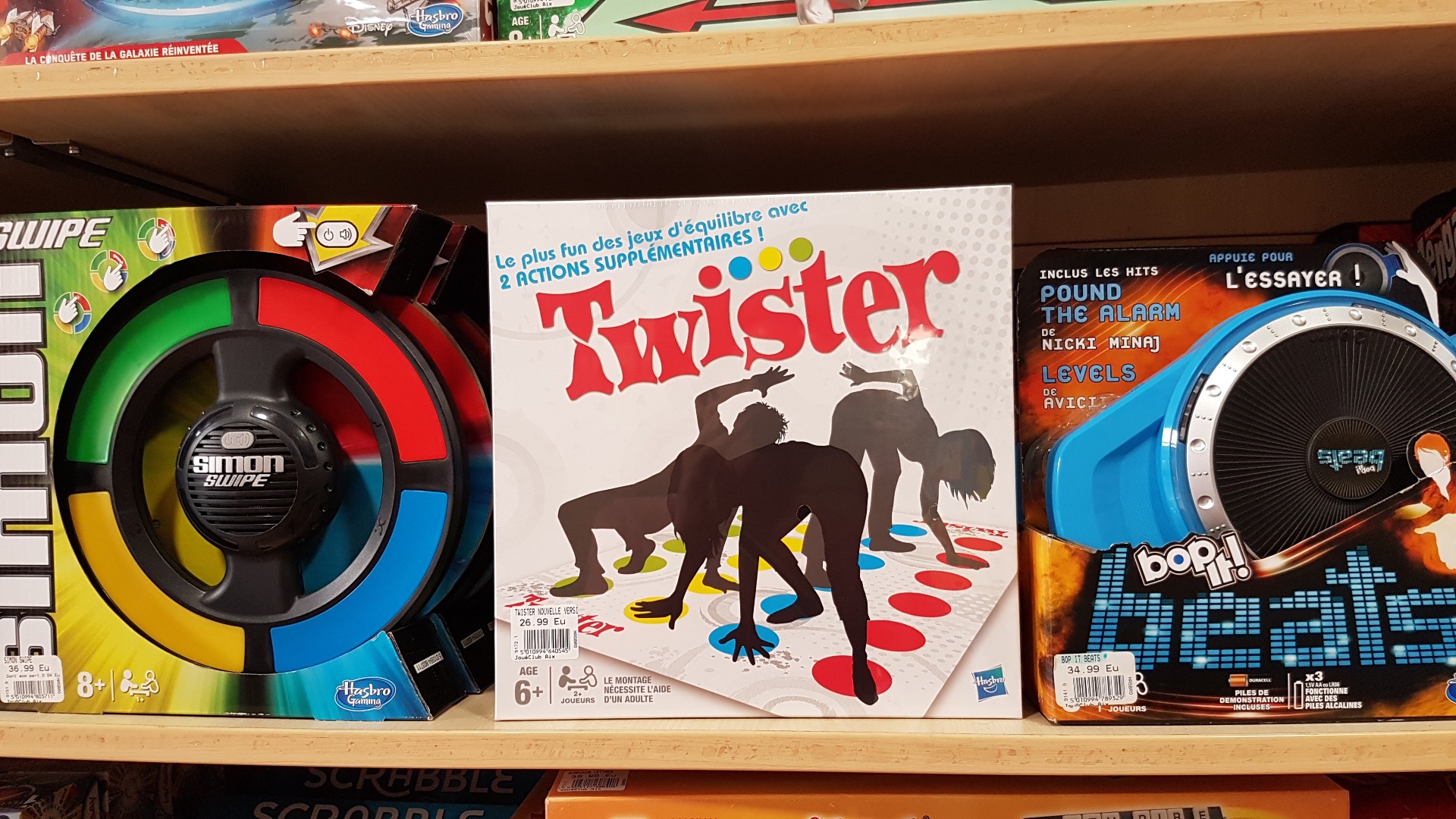 File:Boite du jeu Twister.jpg