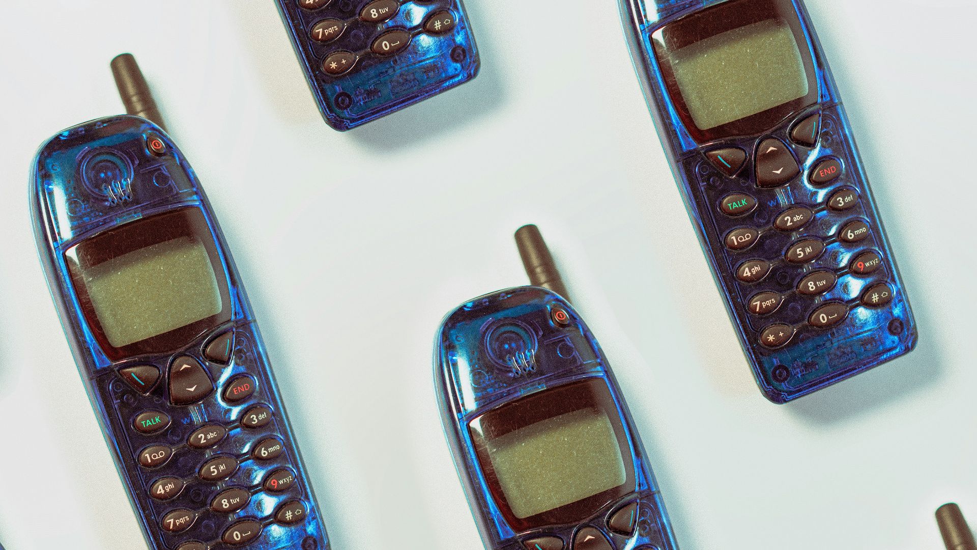 black and silver candybar phone