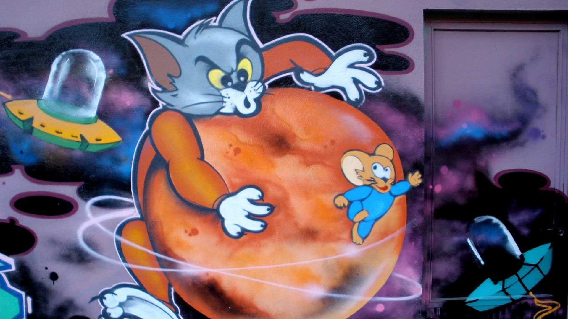 File:Vitoria - Graffiti & Murals 1127 12.JPG