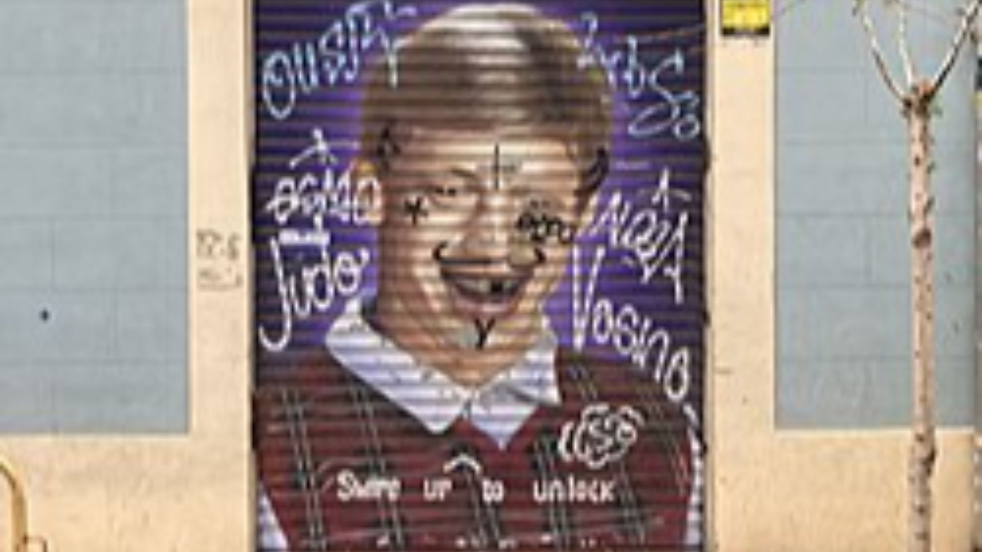 File:Street Art in Barcelona in April 2023 04.jpg - Wikimedia Commons