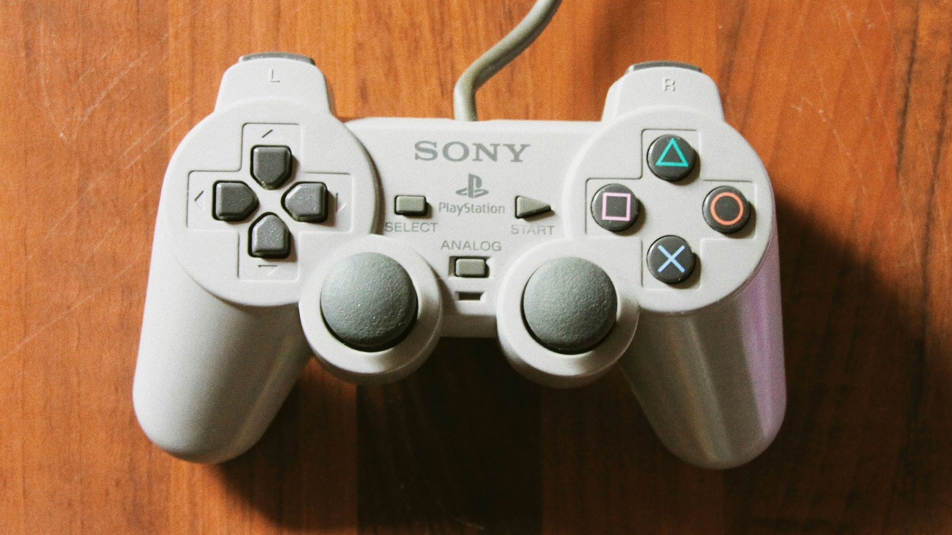gray sony ps 4 controller