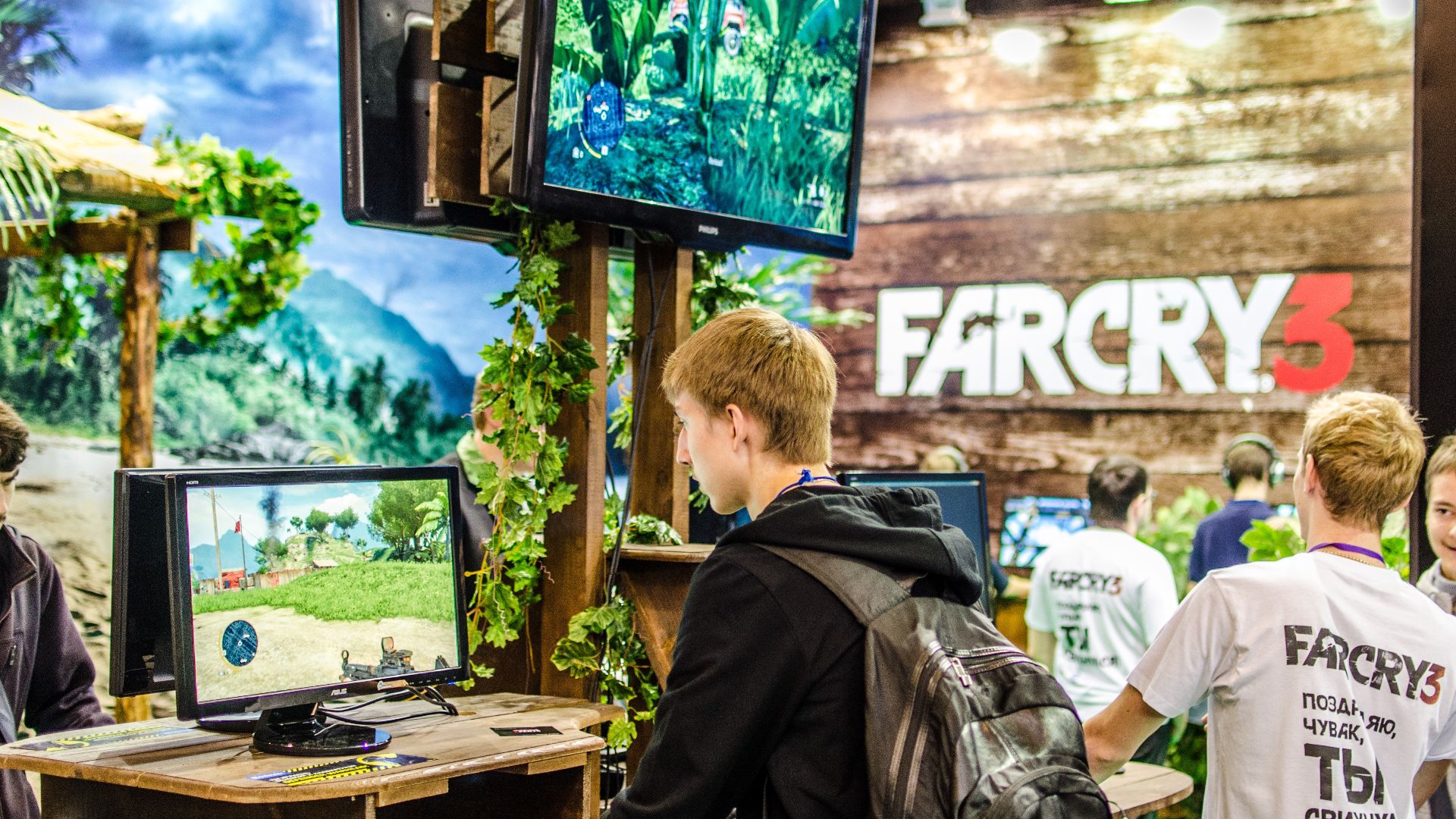 File:Far Cry 3 at Igromir 2012.jpg