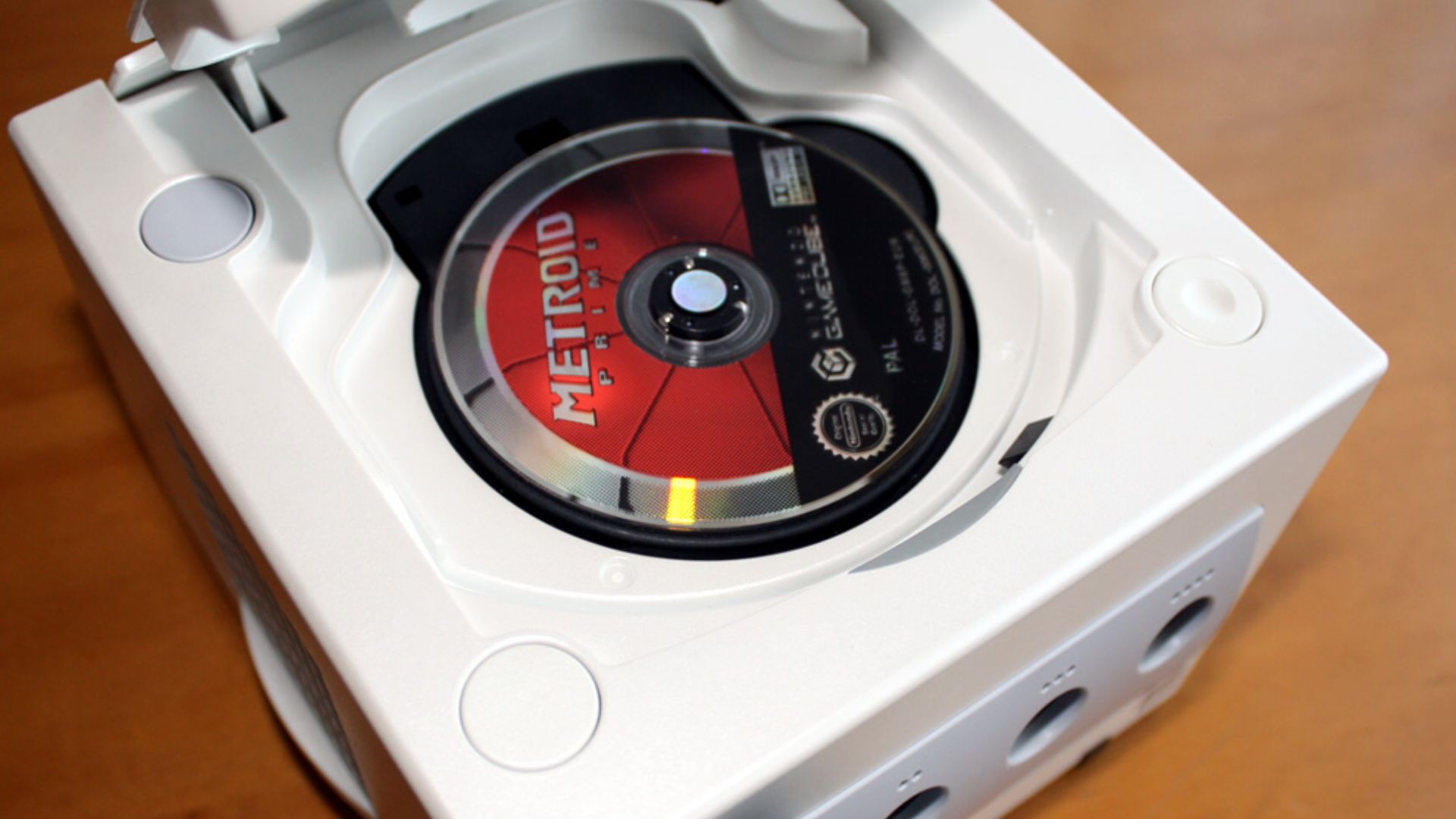 File:Metroid gamecube god.jpg