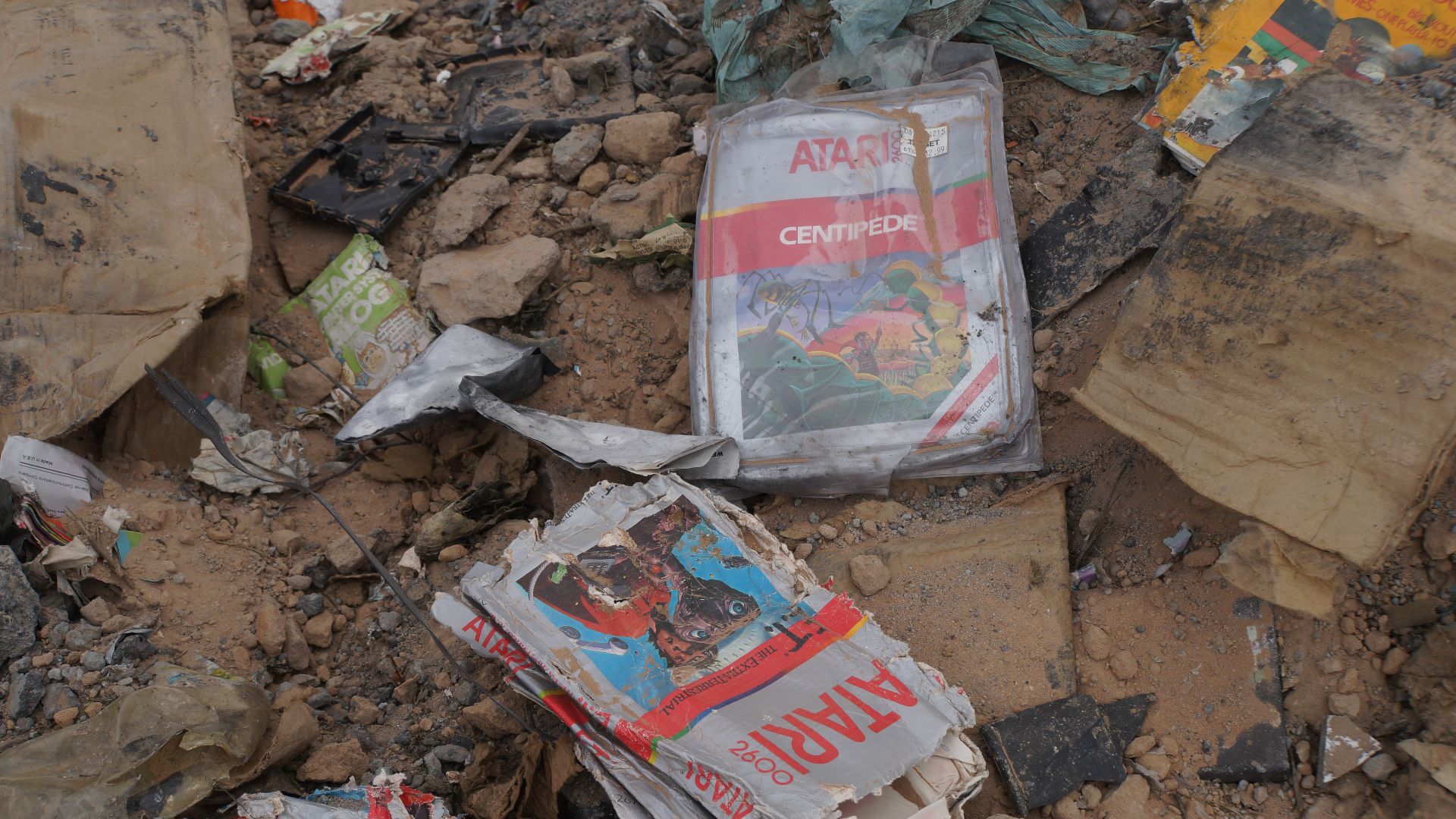 File:Atari E.T. Dig- Alamogordo, New Mexico (14036097792).jpg