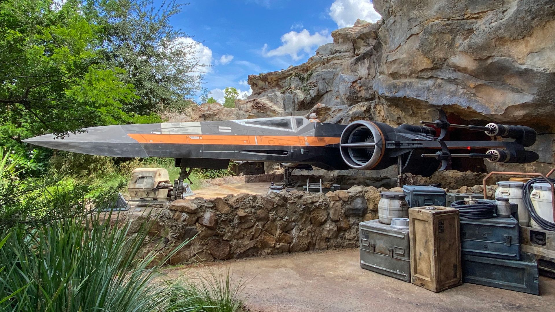 File:X-Wing (52934860028).jpg