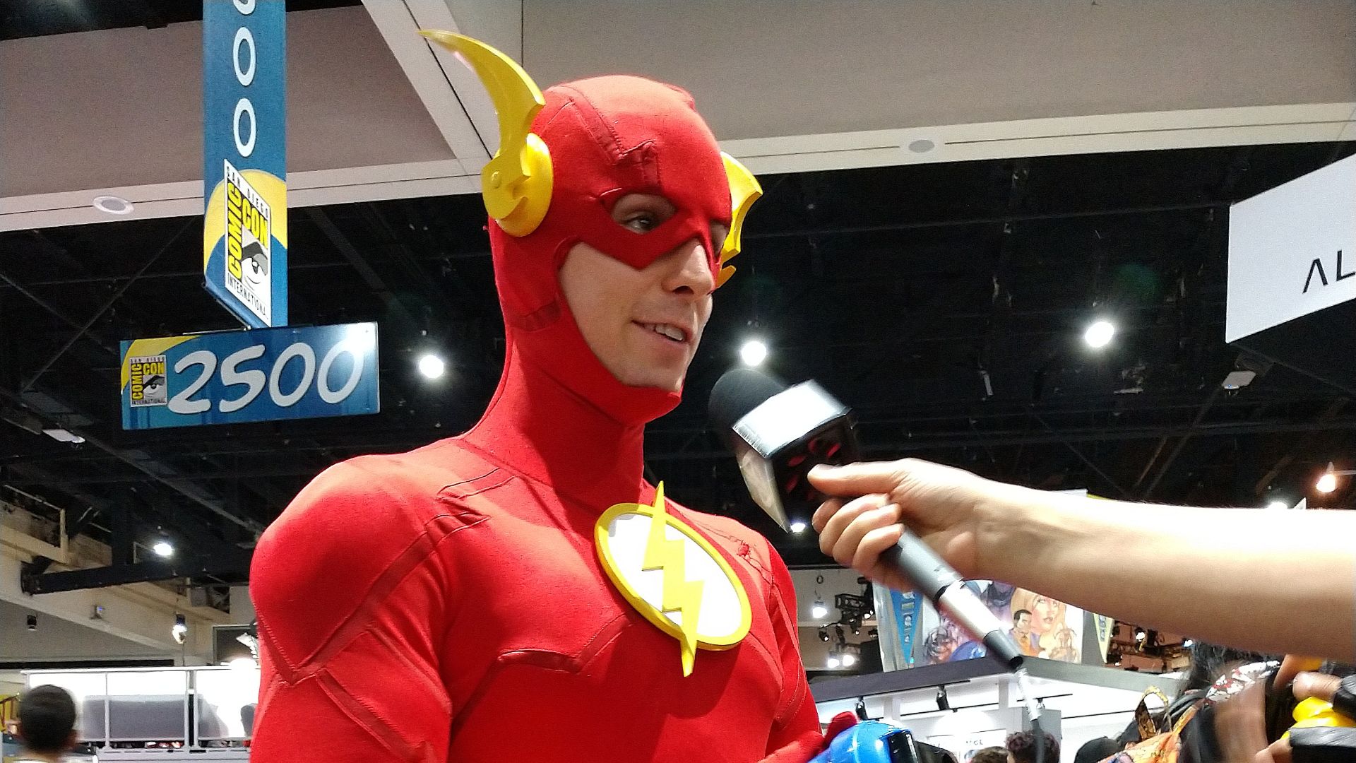File:The Flash (43617466382).jpg - Wikimedia Commons