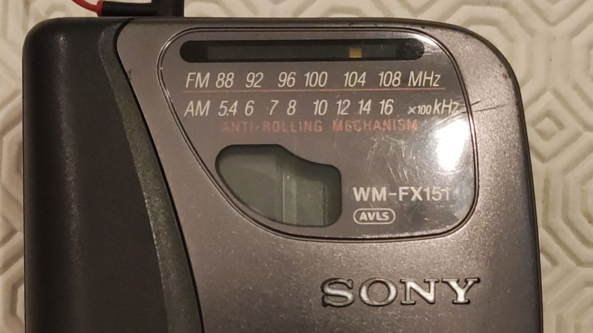 1779998285e869448bd3d164ae58f1f2b10ce436123bb4a7a7.jpg