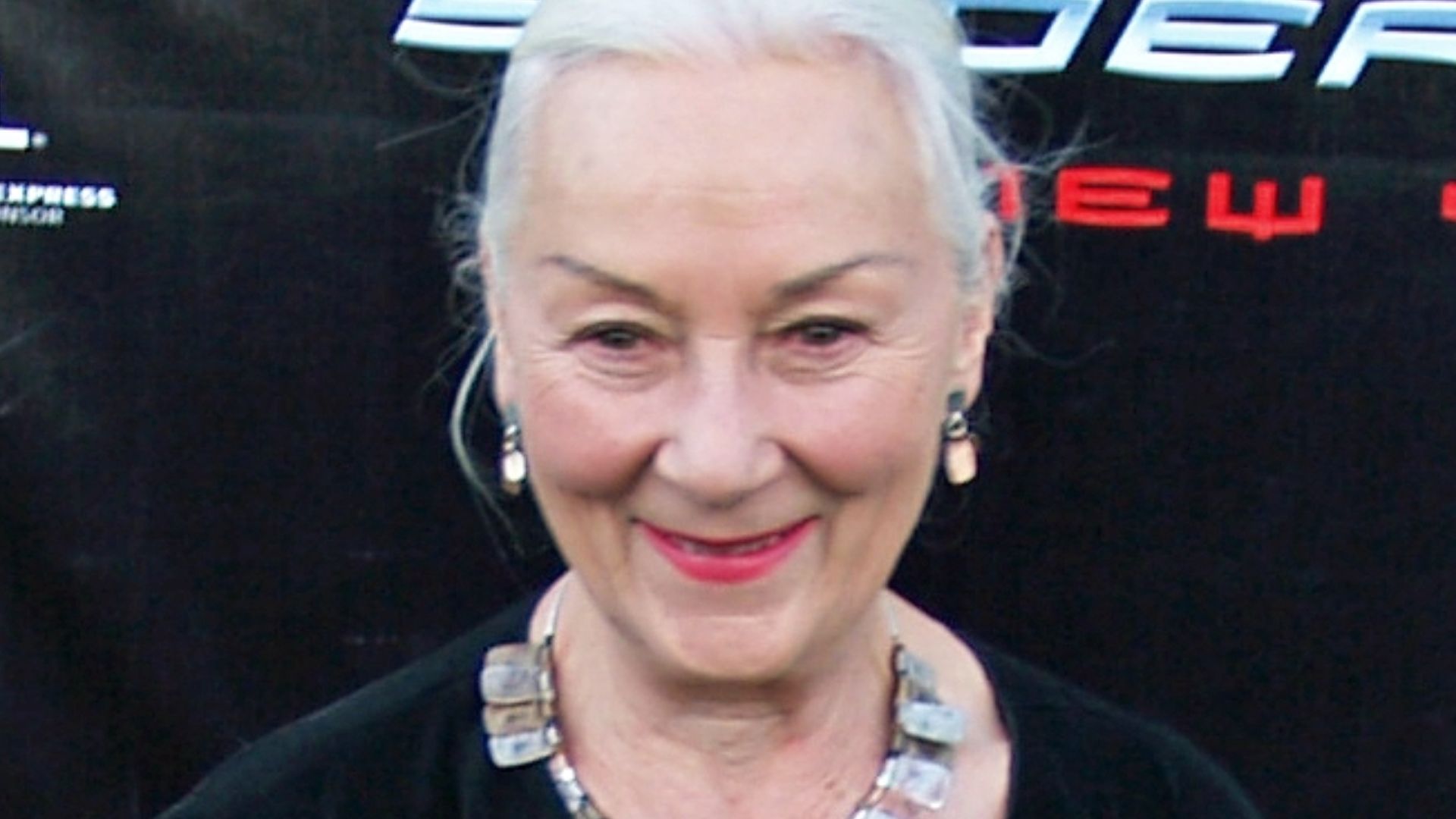 1781722369926da380cacc34953b17ca4b031fce2d03260136.jpg
