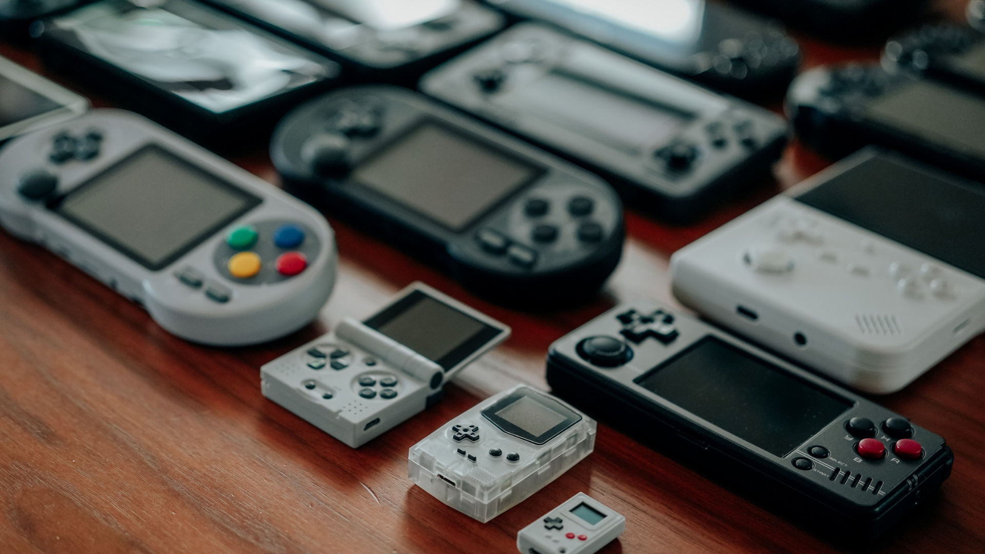 old-handheld-consoles-thumb-rss.png