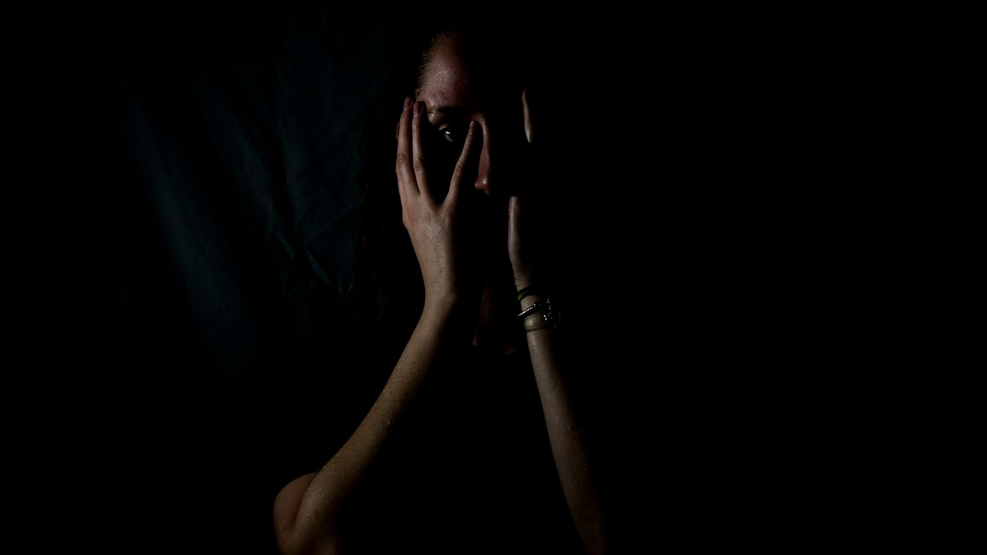 17841414597c8c051e337fbe2dda8f8bf6a3d9869ee7530e04.jpg