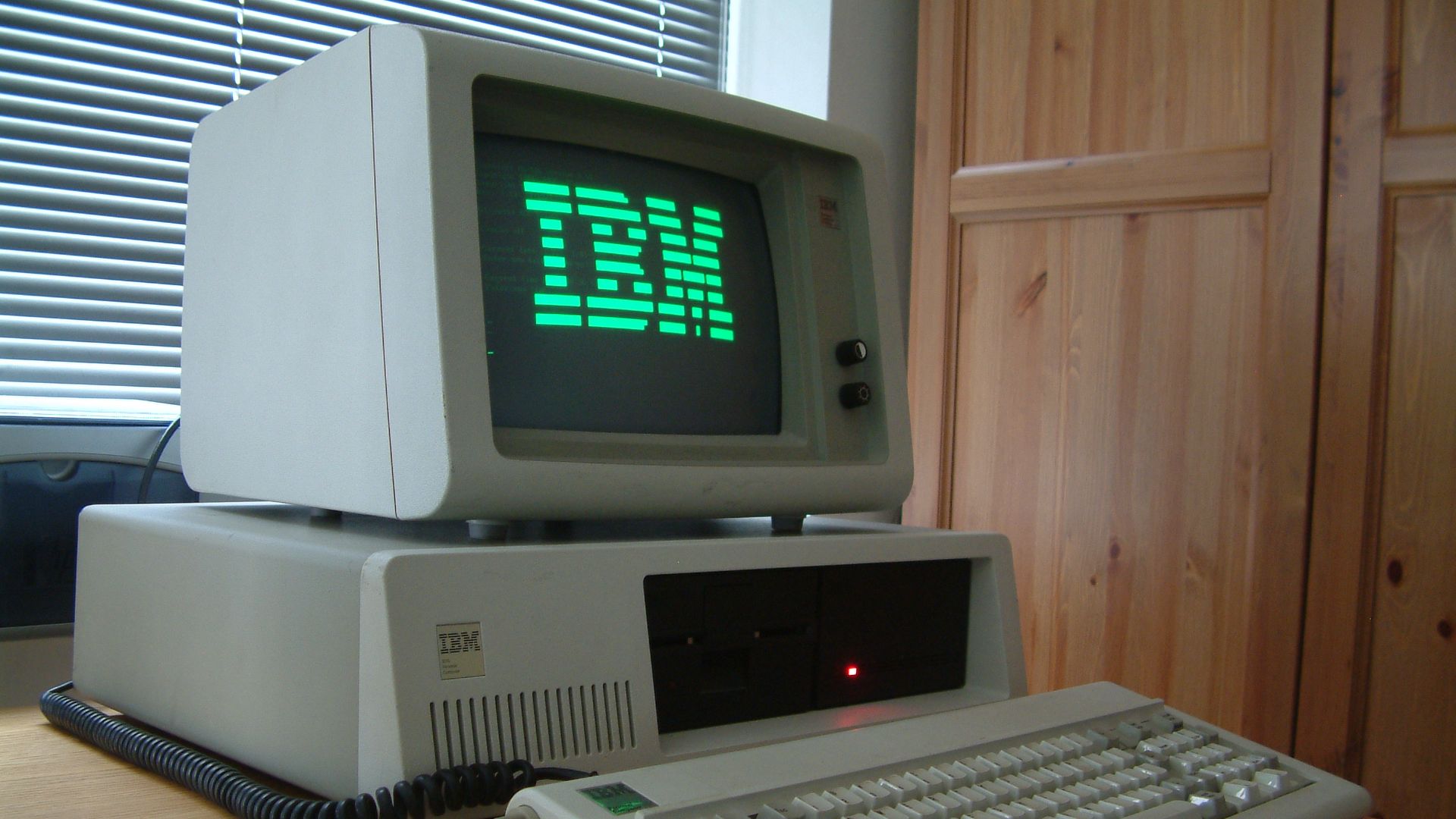 17866580264776711fd19120b6194272e34d3c7cb89bcb7455.jpg