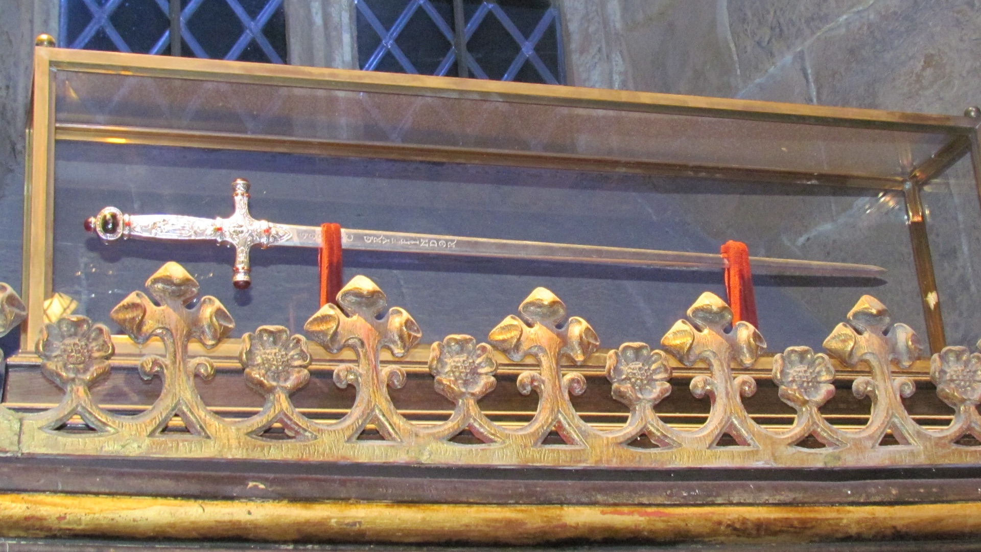 1787164451541ca1e0990d92c5740abe1f3279e33e212e7edf.jpg