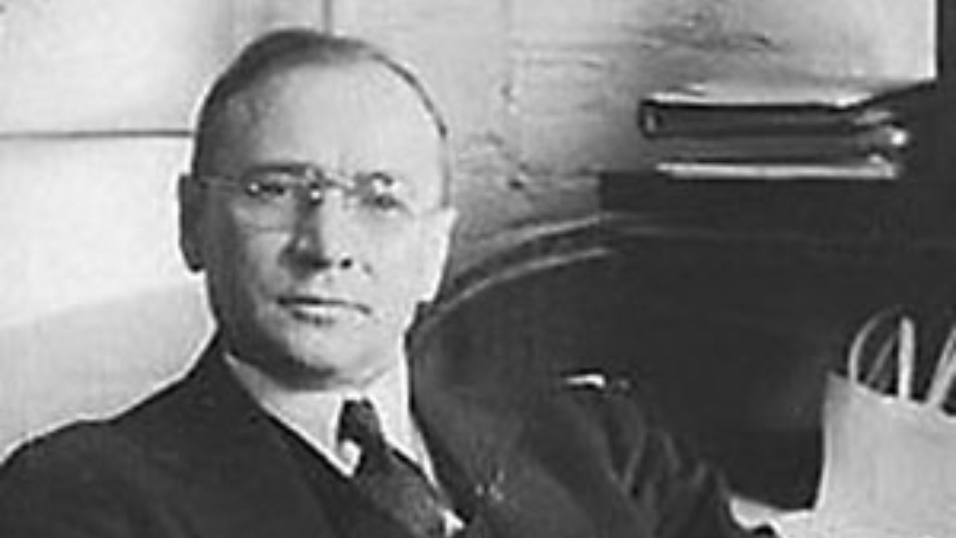 1787869992f80c64ca8a5871824bad16309b8c29e53ce28fdc.jpg