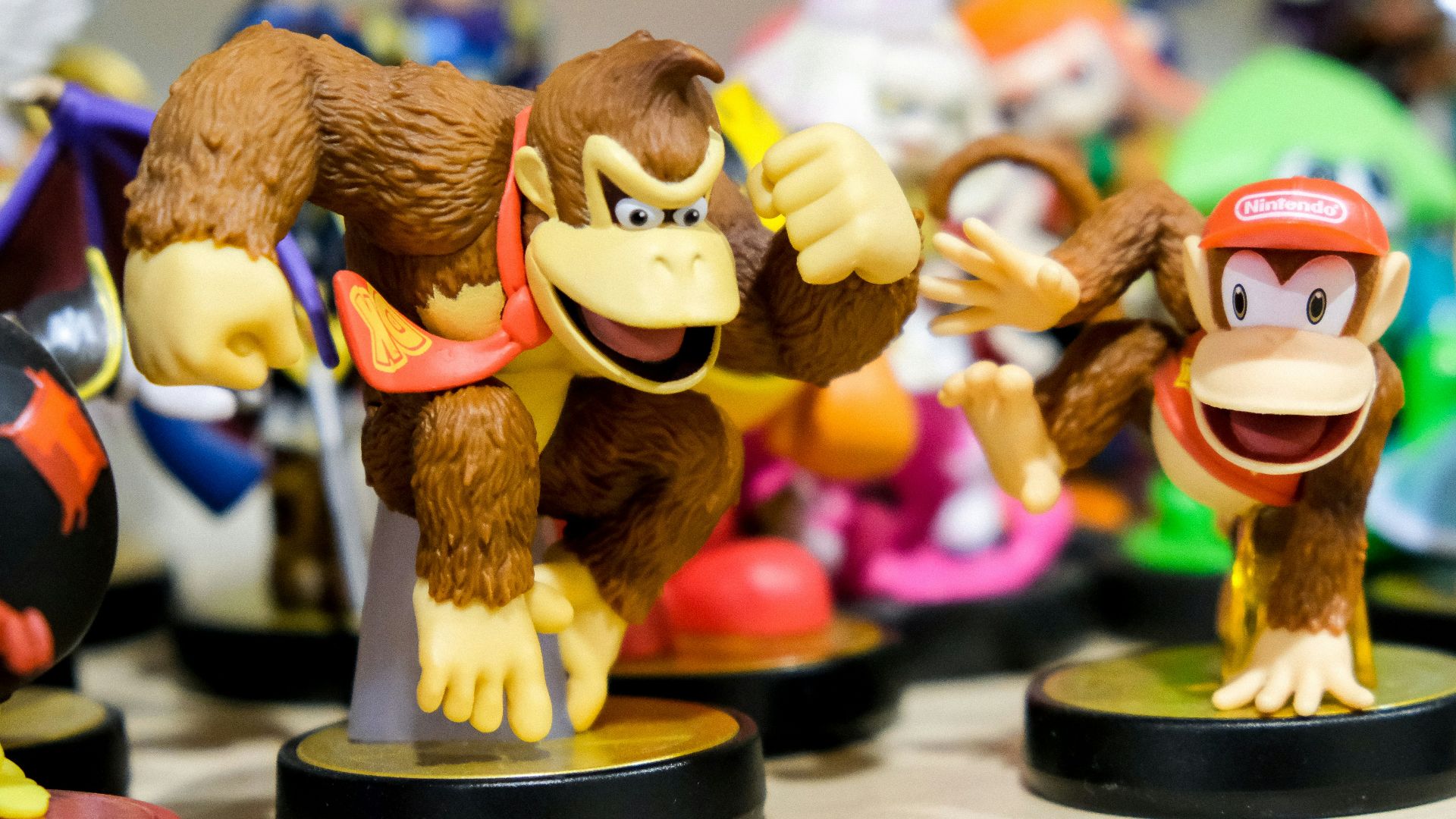 Donkey Kong vinyl figure on table