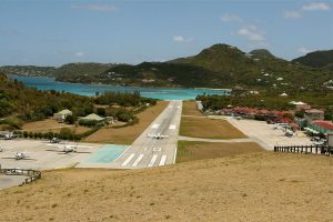 Gustaf_III_Airport_Runway-300x200.jpg