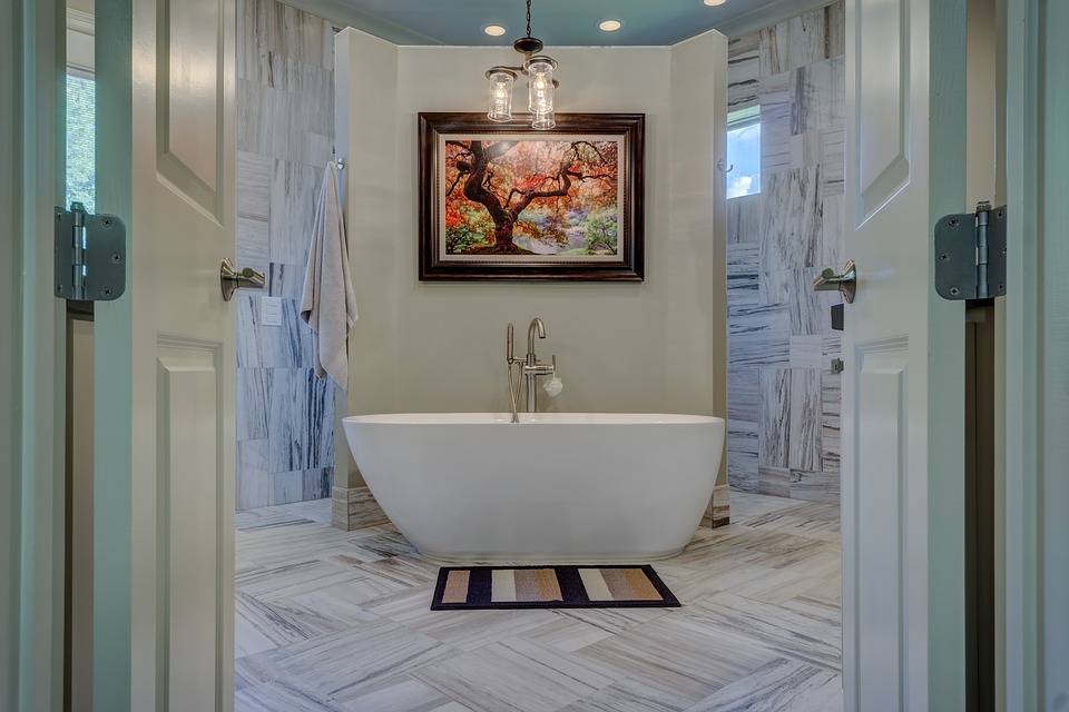 bathroom-1597027_960_720-1542408575374.jpg