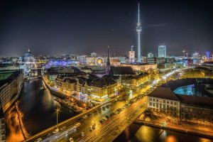 stefan-widua-698922-unsplash-300x200.jpg