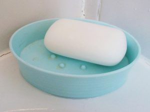 1024px-soap_in_blue_dish-1544562943682-300x225.jpg