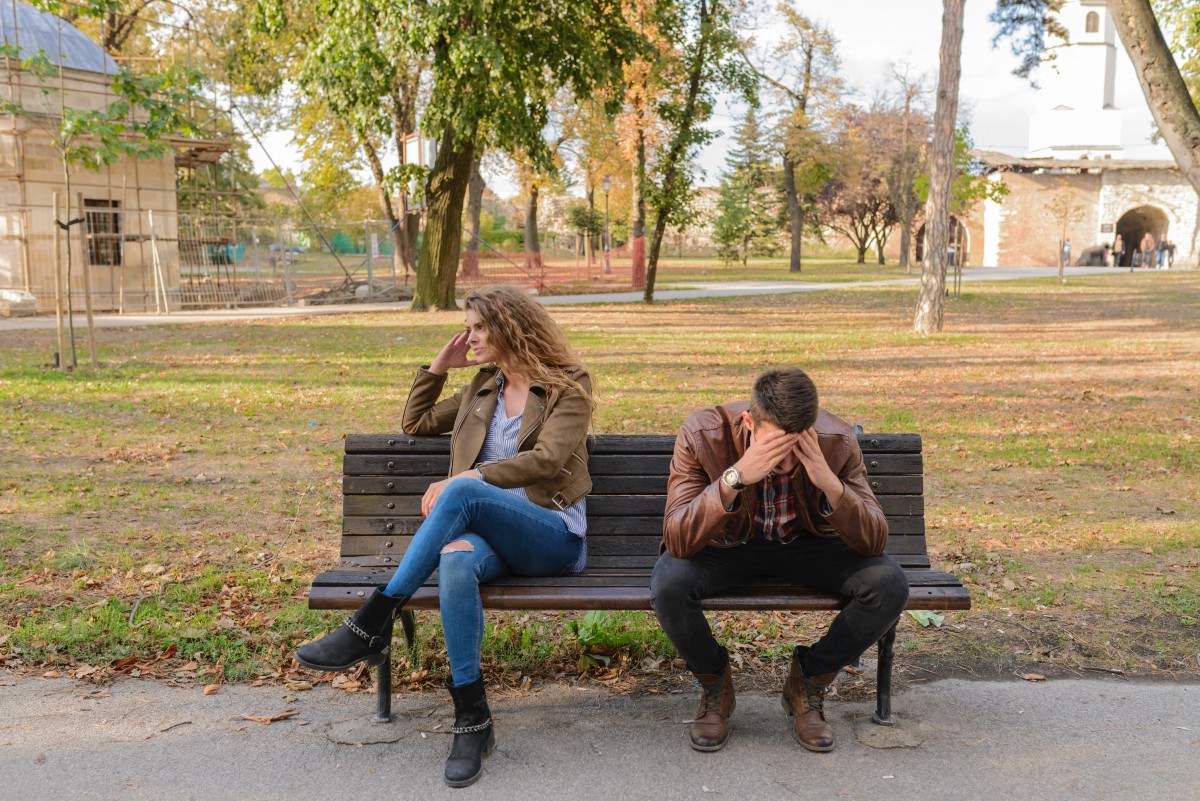 argument_bench_breakup_couple_disappointed_facepalm_fight_girl-1558665-1550553879985.jpg