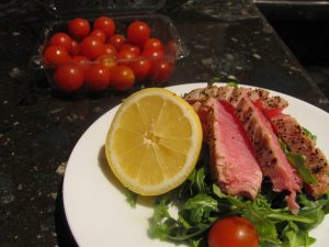 ahi-tuna-424007-300x225.jpg