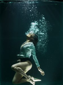 under-water-1819594-222x300.jpg