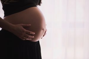 belly-button-birth-family-57529-300x200.jpg