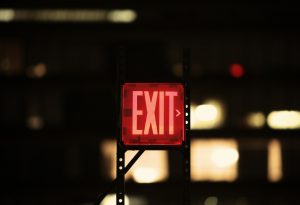 exit-498428_1920-300x205.jpg