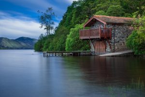boat-house-192990-300x200.jpg