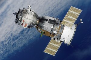 satellite-67718_1920-300x199.jpg