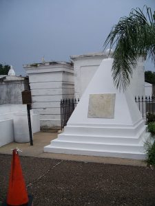St_Louis_Cemetery_1_New_Orleans_pyramid_tomb-225x300.jpg