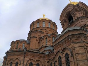 alexander-nevsky-church-4506629_1920-300x225.jpg