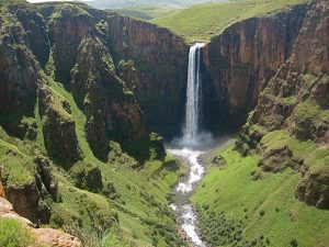 Maletsunyanefalls-300x225.jpeg
