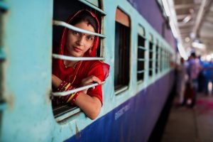 She-photographed-women-in-60-countries-to-change-the-way-we-see-beauty-59f0406c27aea__880-300x200.jpg
