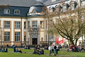 bucerius-law-school-hQ4WT372J9g-unsplash-1-300x200.jpg
