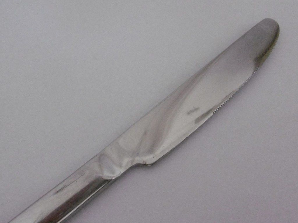 1280px-Butterknife.jpg.optimal.jpg