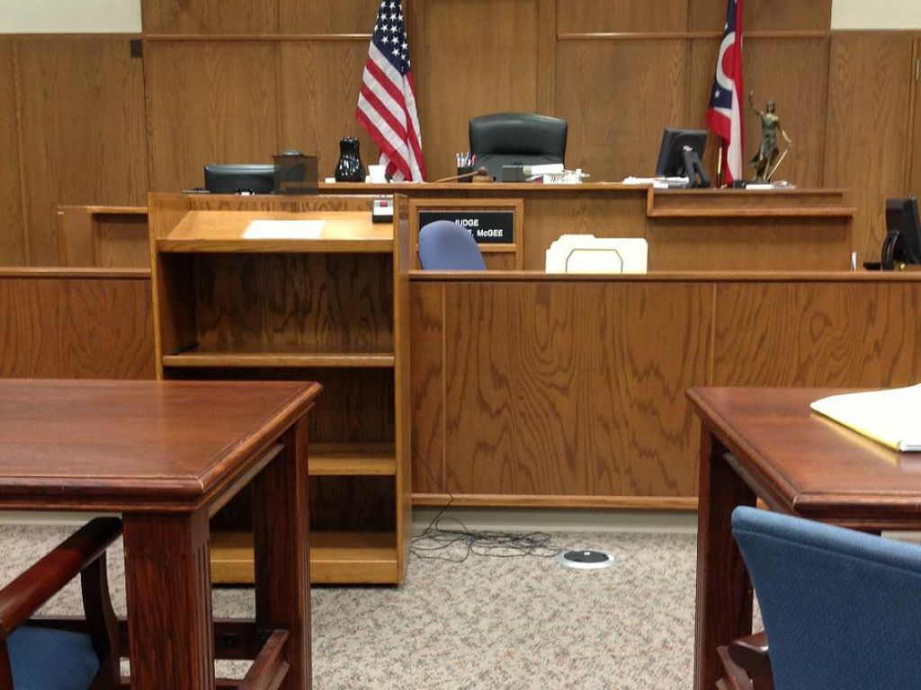 Real-Life-Stories-Lawyers-Dumbest-Clients-08.jpg.optimal.jpg
