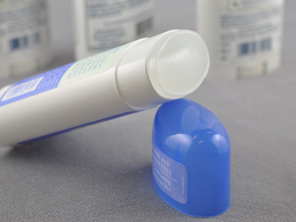deodorantresize.jpg.optimal.jpg