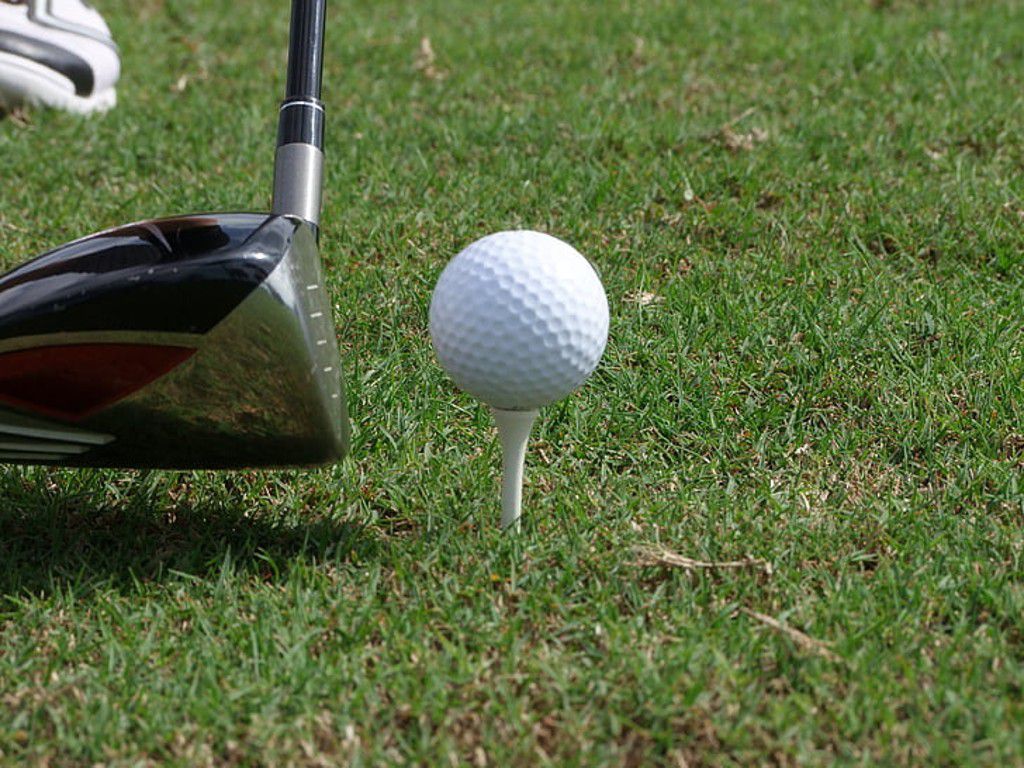 golf-ball-tee-golf-clubs-preview.jpg.optimal.jpg