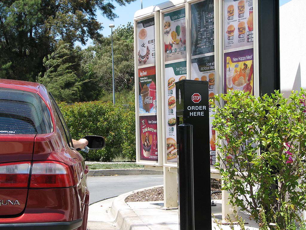 resizeMcDonalds_drive_thru_Charnwood_Australia.jpg.optimal.jpg