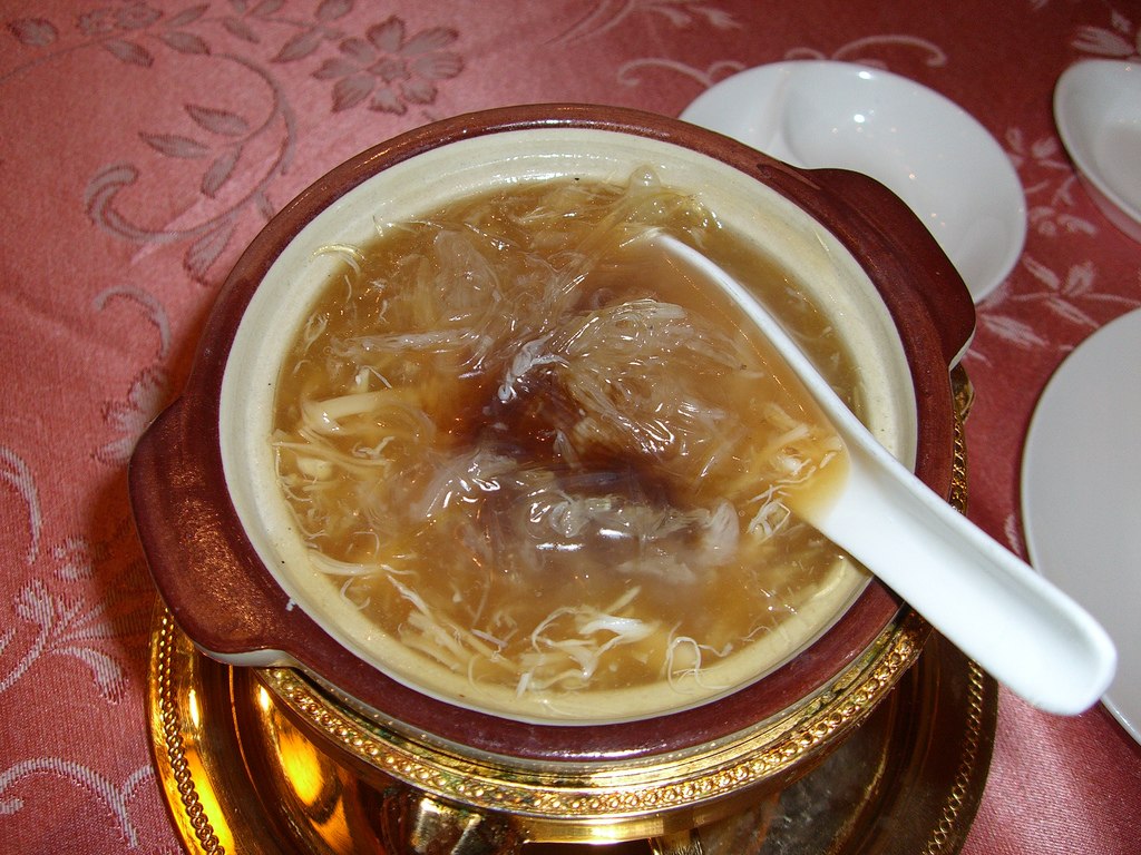1024px-Chinese_cuisine-Shark_fin_soup-07.jpg
