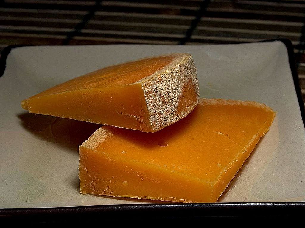 1024px-Mimolette_cheese.jpg