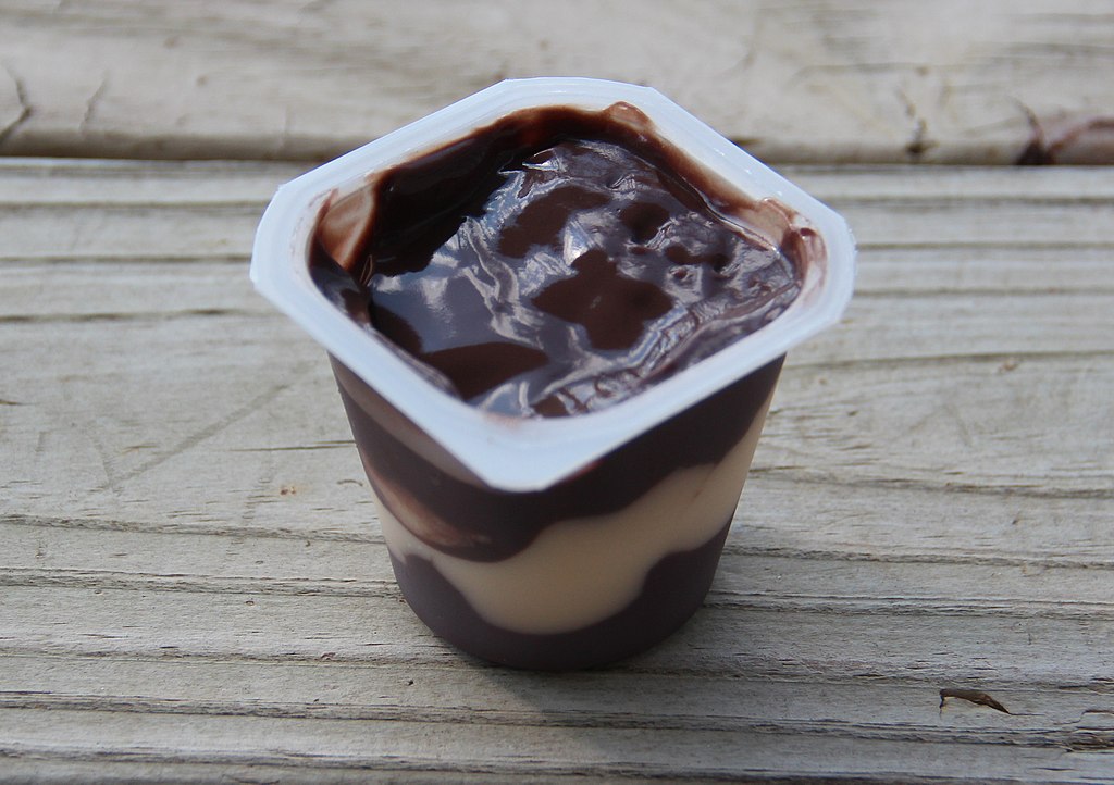 1024Px-Swiss Miss Chocolate Vanilla Swirl Pudding Cup
