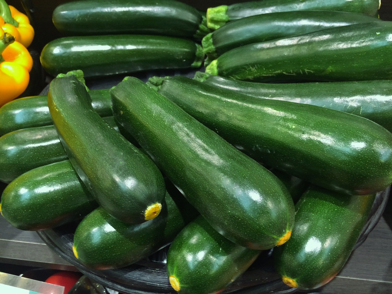 zucchini-1630518_1280.jpg