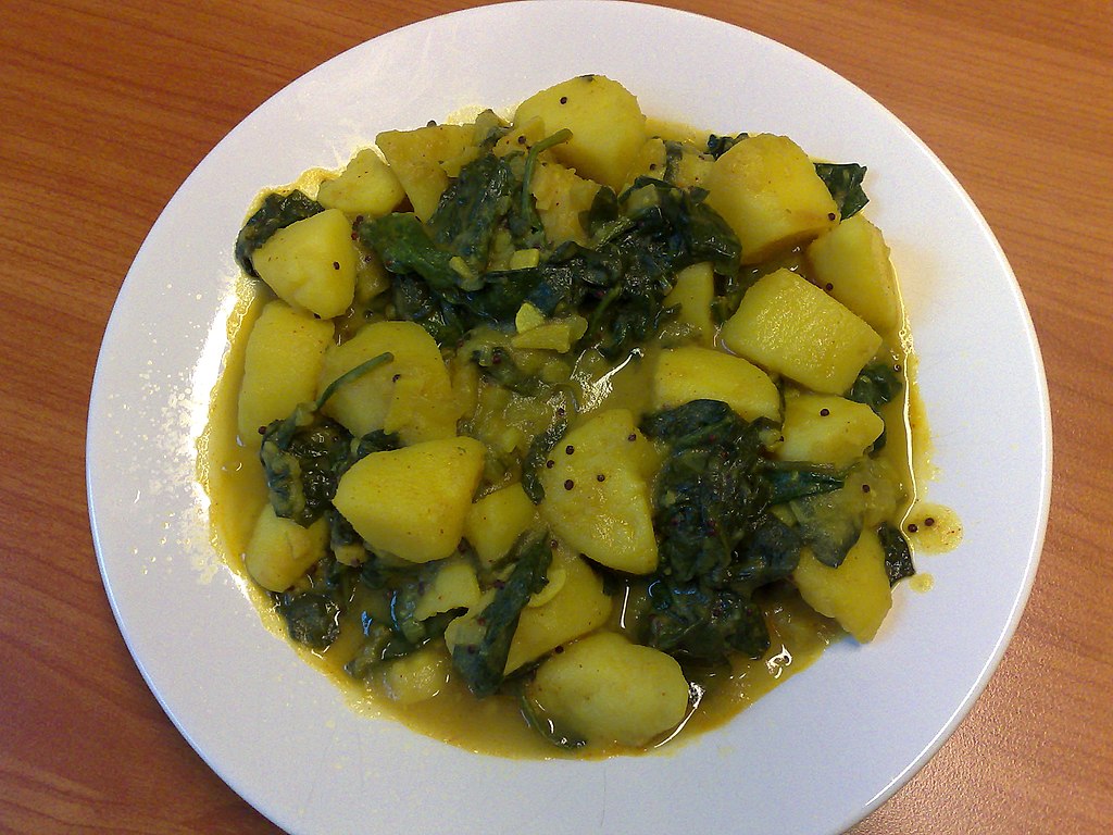 Potato & Spinach Curry (2111915965)