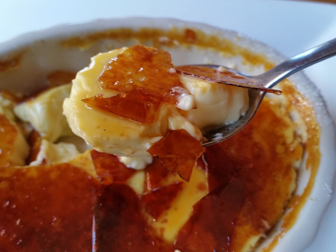 creme-brulee-895359_1280.jpg