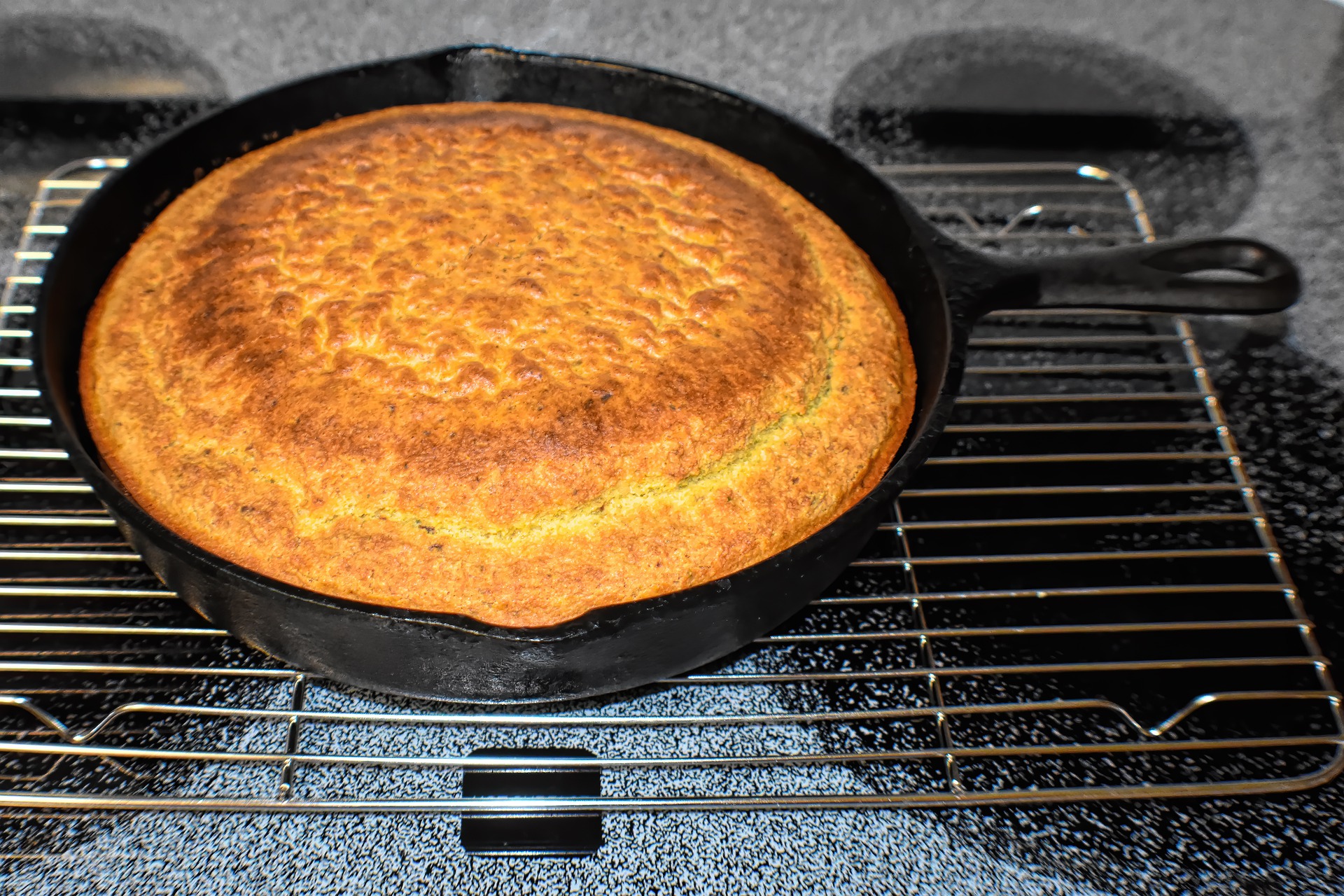Cornbread-7624743 1920