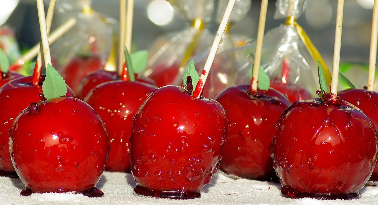 Toffee-Apples-G8Ee60D02C 1280
